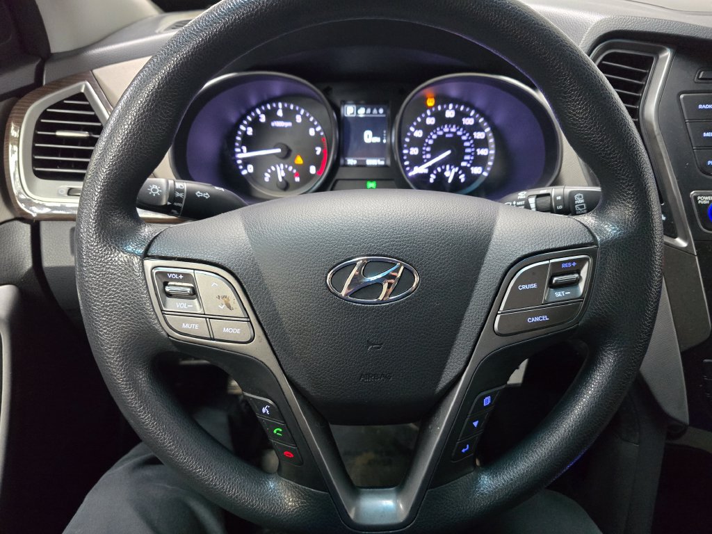 Used 2018 Hyundai Santa Fe Sport FWD image 24