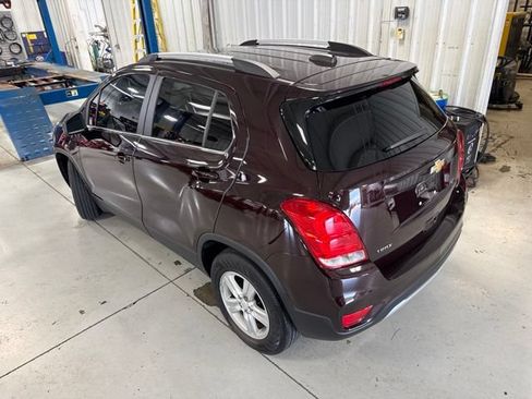 Used 2020 Chevrolet Trax LT FWD image 8