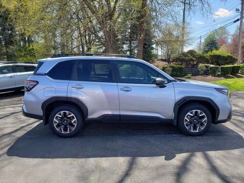 New 2026 Subaru Forester Premium AWD/4WD image 2