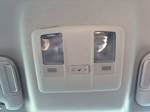 Used 2016 MAZDA MAZDA3 i Sport w/ Preferred Equipment Package image 29