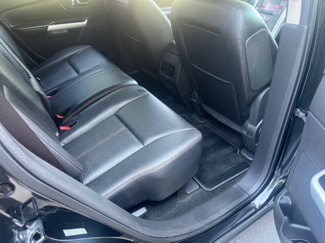 Used 2013 Ford Edge SEL AWD/4WD image 18