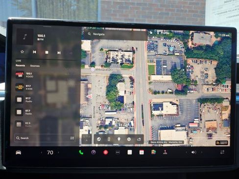Used 2023 Tesla Model X AWD/4WD image 40