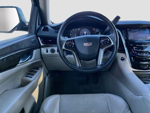 Used 2019 Cadillac Escalade Luxury w/ LPO, Radiant Package RWD image 24