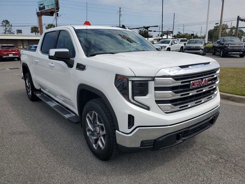 New 2026 GMC Sierra 1500 SLE w/ Preferred Package image 8