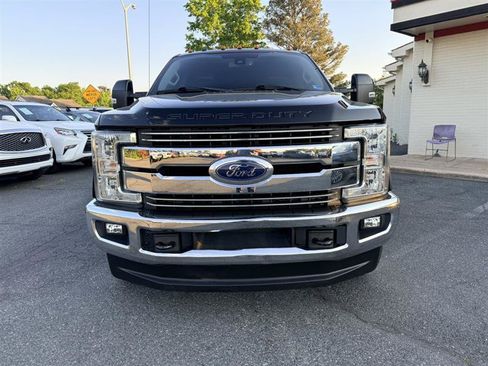 Used 2017 Ford F350 Lariat w/ Lariat Ultimate Package AWD/4WD image 2