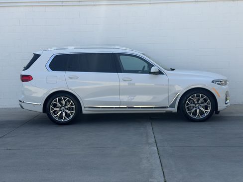 Used 2019 BMW X7 xDrive40i w/ Luxury Seating Package AWD/4WD image 7