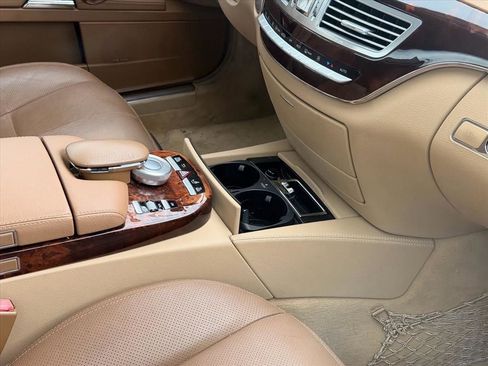 Used 2007 Mercedes-Benz S 550 image 19