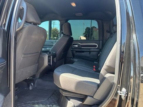Used 2025 RAM 2500 Big Horn AWD/4WD image 12
