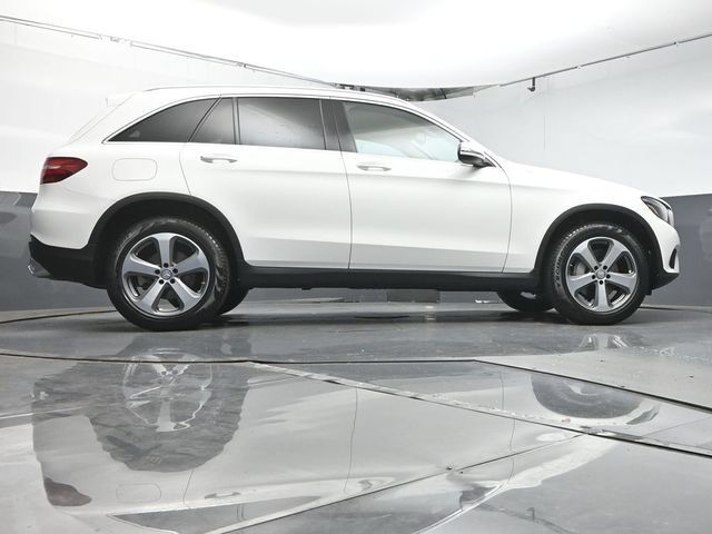 Used 2017 Mercedes-Benz GLC 300 4MATIC image 40