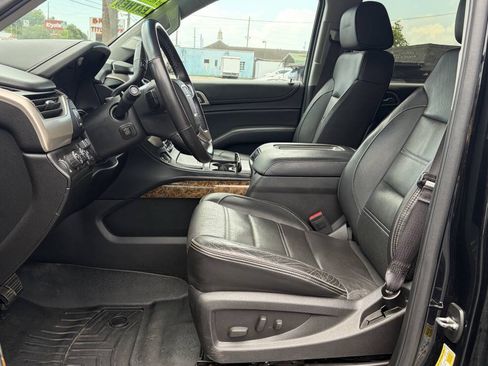 Used 2016 GMC Yukon Denali w/ Open Road Package AWD/4WD image 9