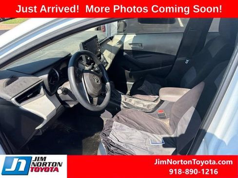 Used 2022 Toyota Corolla LE FWD image 10