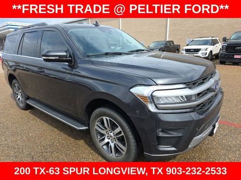 Used 2022 Ford Expedition XLT image 1