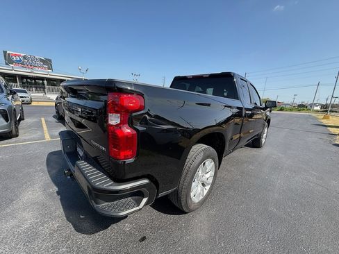 Used 2023 Chevrolet Silverado 1500 Custom RWD image 3