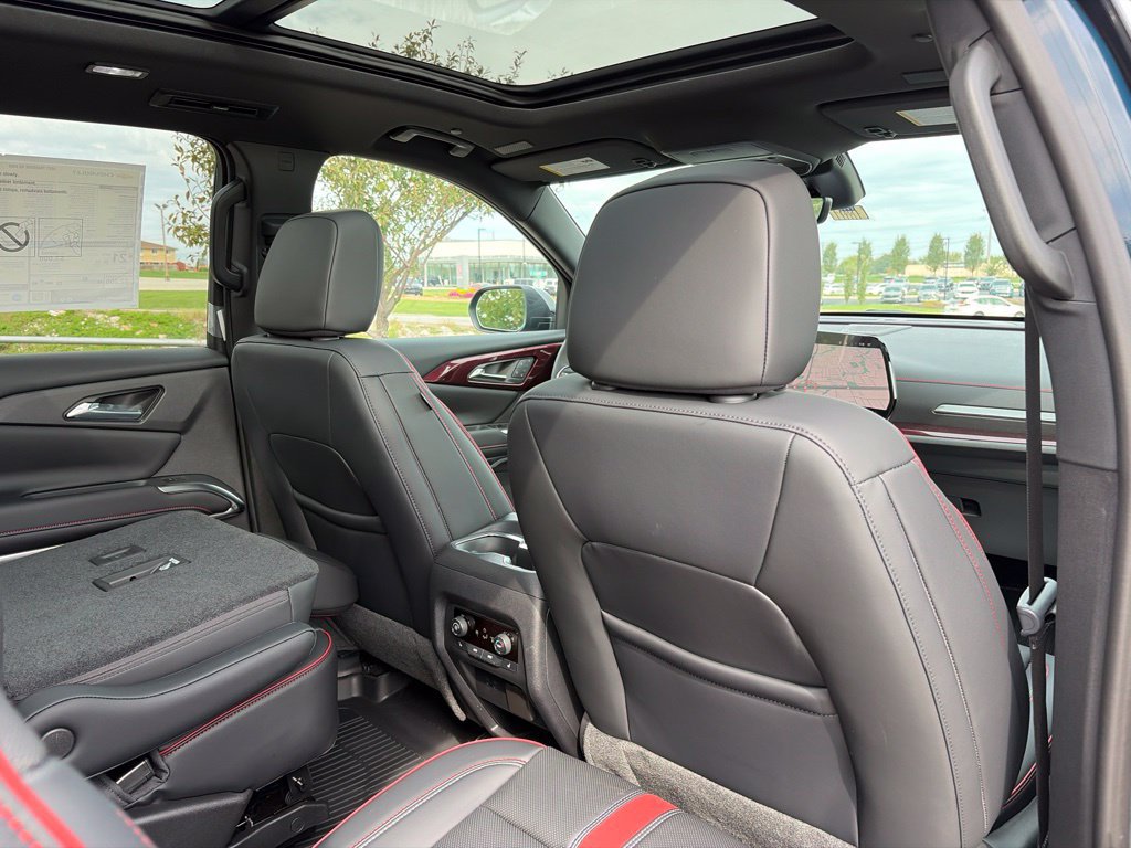 New 2027 Chevrolet Traverse RS AWD/4WD image 35