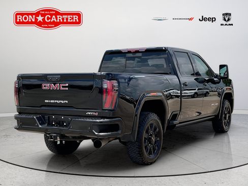 Used 2024 GMC Sierra 2500 AT4 w/ AT4 Premium Plus Package AWD/4WD image 6