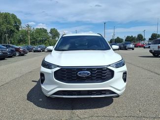 Certified 2024 Ford Escape ST-Line Select w/ Tech Pack #2 AWD/4WD video 2