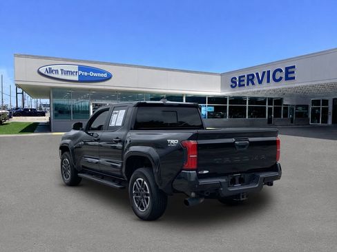 Used 2024 Toyota Tacoma TRD Sport w/ TRD Sport Upgrade Package RWD image 6