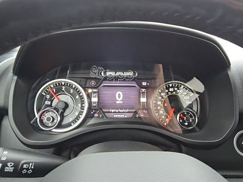 Certified 2022 RAM 1500 Big Horn w/ Night Edition image 20