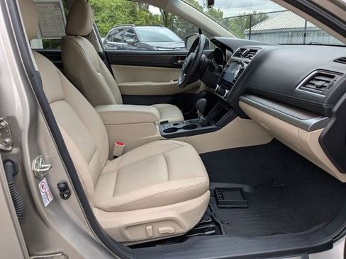 Used 2018 Subaru Outback 3.6R Limited image 37