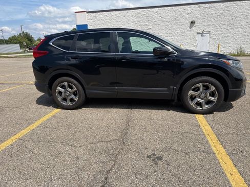 Used 2018 Honda CR-V EX image 11
