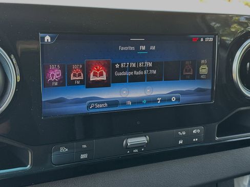 New 2024 Mercedes-Benz eSprinter 170 Cargo image 20