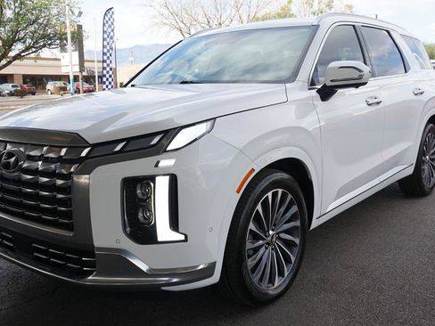 Used 2025 Hyundai Palisade Calligraphy AWD/4WD image 7