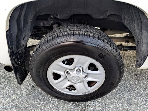 Used 2021 Toyota Tundra SR5 w/ SR5 Upgrade Package image 6