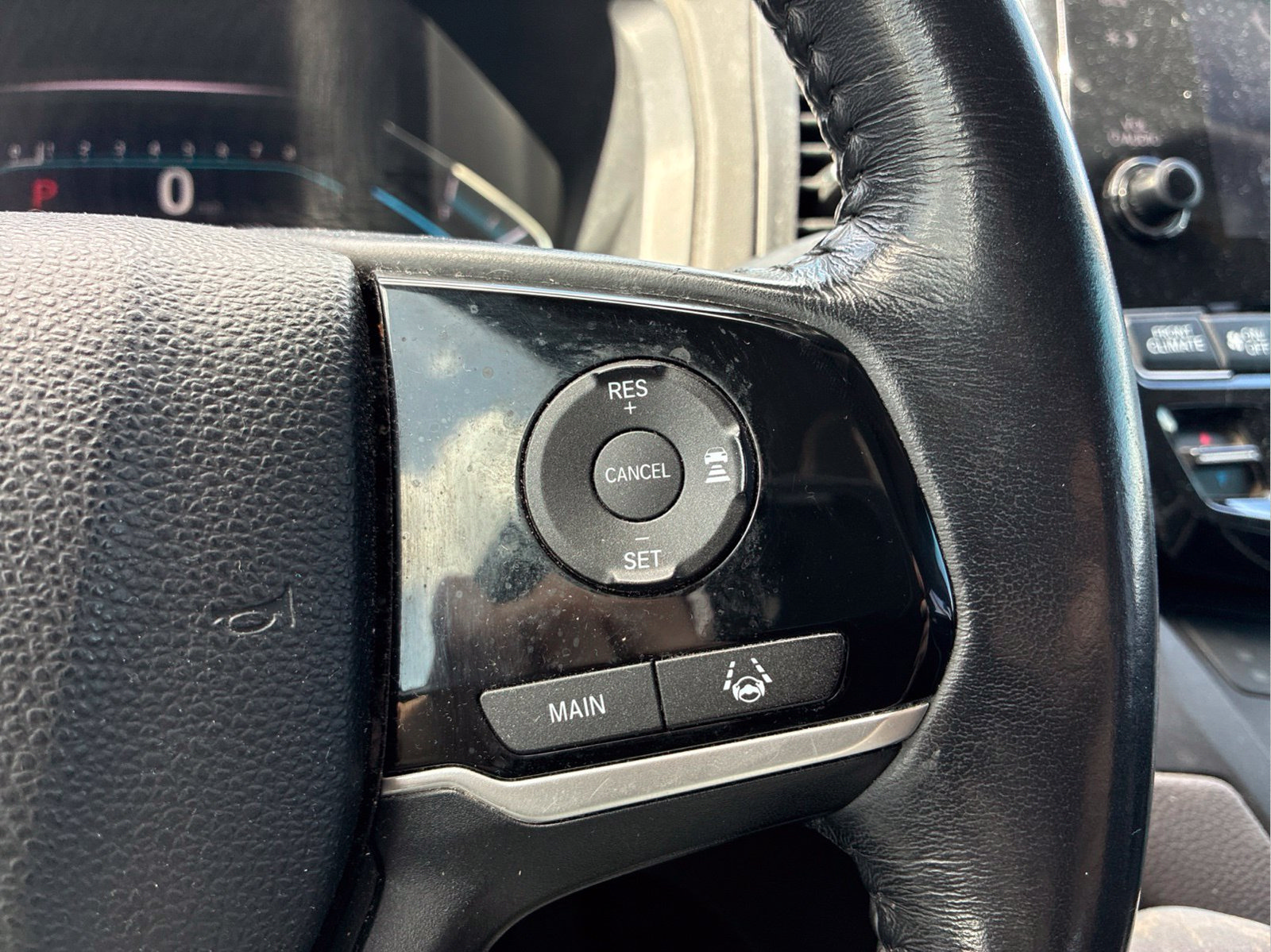 Used 2018 Honda Odyssey EX-L image 16