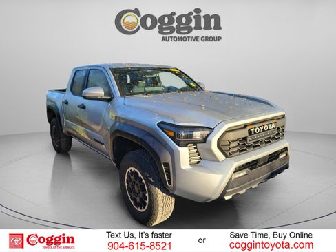 Used 2024 Toyota Tacoma TRD Off-Road image 1