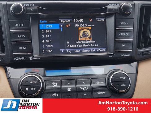 Used 2017 Toyota RAV4 XLE image 20