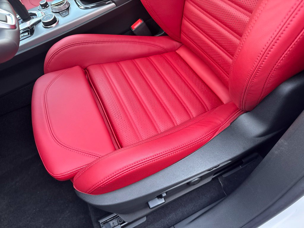 New 2026 Alfa Romeo Stelvio Sprint AWD/4WD image 31