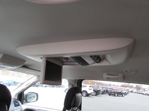 Used 2017 Dodge Grand Caravan SE w/ Power Window Group image 6