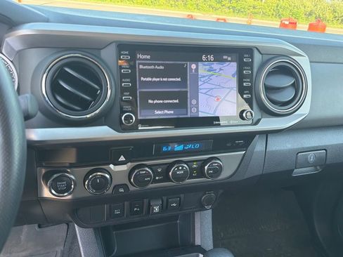 Used 2023 Toyota Tacoma SR5 AWD/4WD image 20