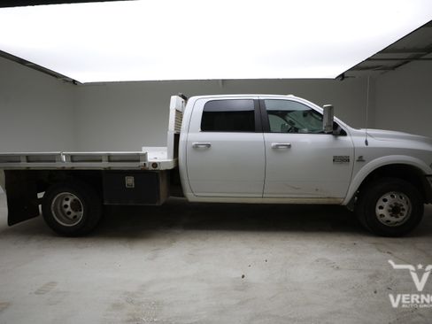 Used 2011 RAM 3500 Laramie w/ Cold Weather Group AWD/4WD image 5