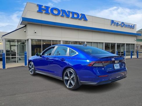 Used 2024 Honda Accord Sport image 6