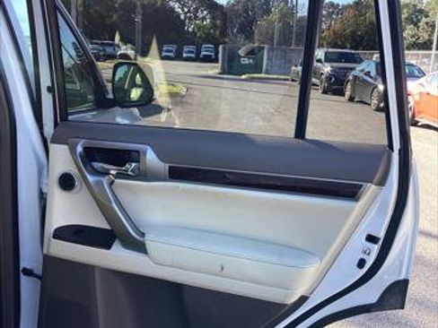 Used 2018 Lexus GX 460 Luxury image 26