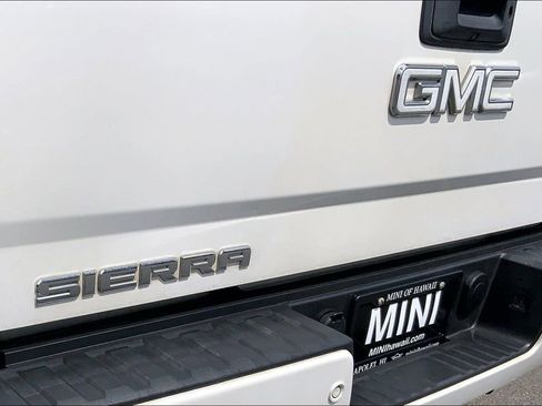 Used 2016 GMC Sierra 1500 Denali w/ Enhanced Driver Alert Package AWD/4WD image 7