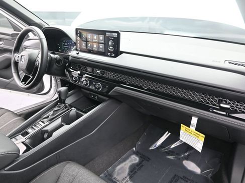 Certified 2026 Honda Accord Sport image 28