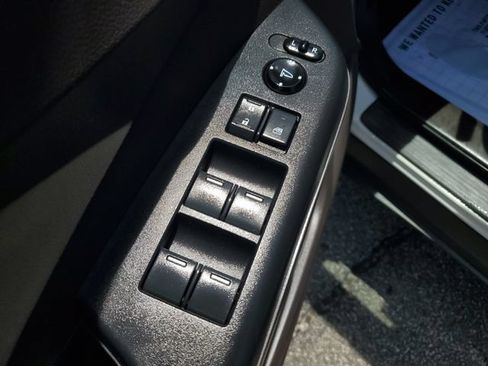 Used 2014 Honda CR-V EX image 21