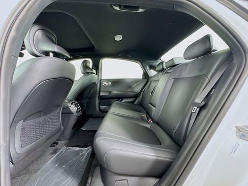 New 2025 Hyundai Ioniq 6 Limited image 44