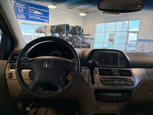 Used 2010 Honda Odyssey EX-L image 5
