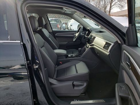 Used 2022 Volkswagen Atlas SE image 19