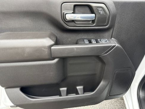 Used 2025 GMC Sierra 2500 Pro w/ 1SA Pro Safety Plus Package image 15