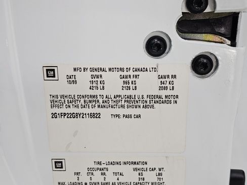 Used 2000 Chevrolet Camaro Z28 w/ SS Performance/Appearance Pkg image 28