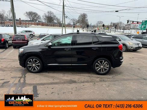 Used 2018 GMC Terrain Denali w/ Advanced Safety Package image 5