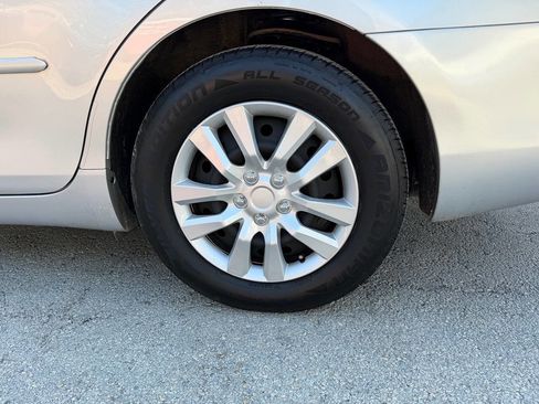 Used 2008 Toyota Camry LE FWD image 32