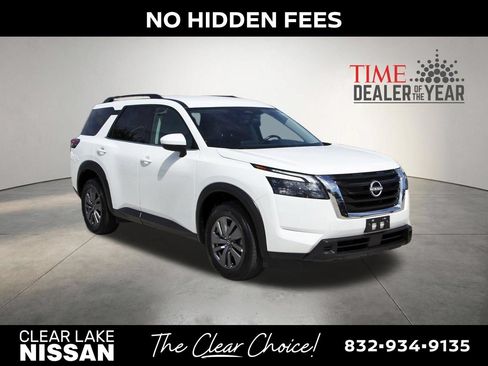 Used 2024 Nissan Pathfinder SV FWD image 9