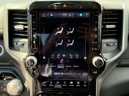New 2026 RAM 1500 Laramie w/ Night Edition AWD/4WD image 17