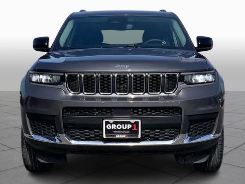 Used 2023 Jeep Grand Cherokee L Laredo image 4