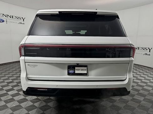 New 2026 Lincoln Navigator L Black Label AWD/4WD image 6